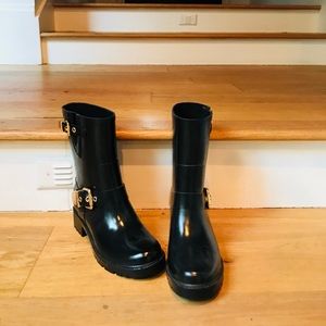 Vince Camuto Rain boots